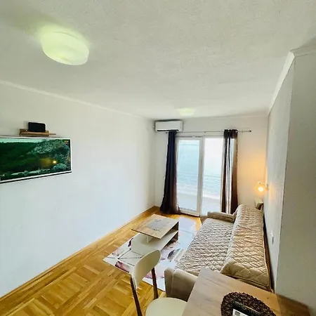 Sunrise And Studios Apartman
