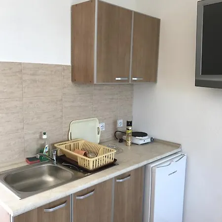 Sunrise And Studios Apartman